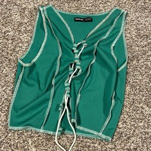 lace up tank top